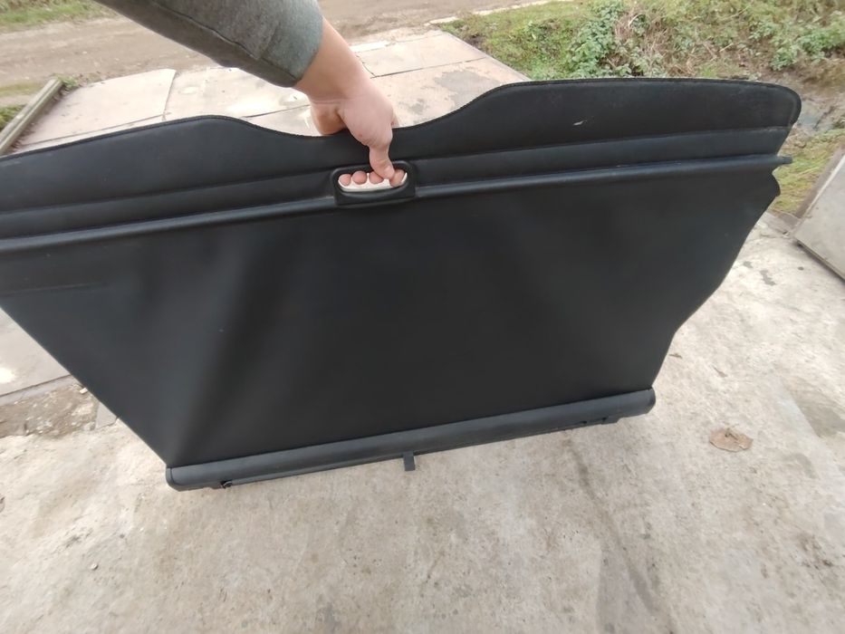 Щора за багажник от бмв е39 или е46