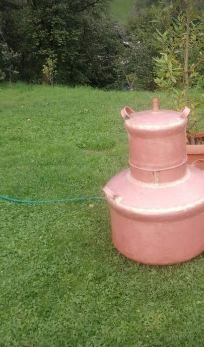 Vând cazan de țuică din cupru