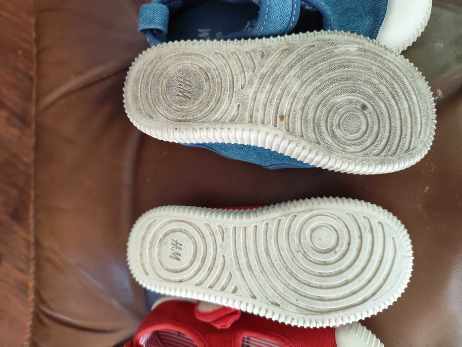 H&M пантофи/сандали 25ти номер