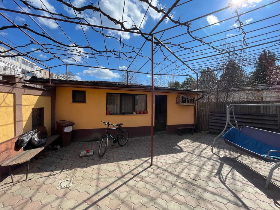 Vand Casa P+1+ Anexa 210mp!