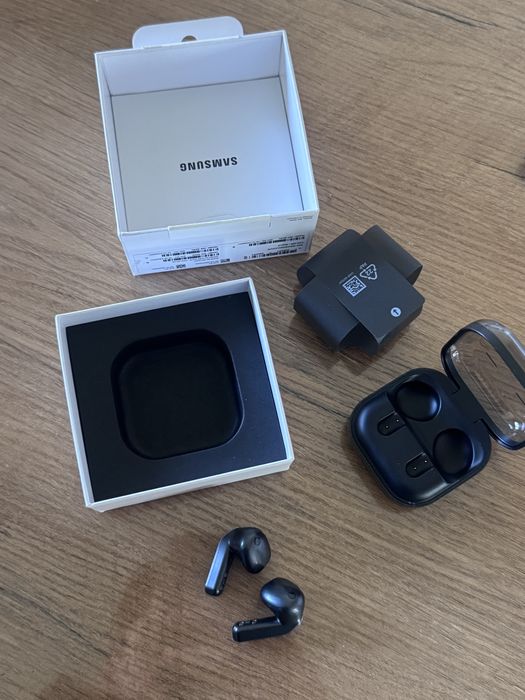 Samsung galaxy buds 4