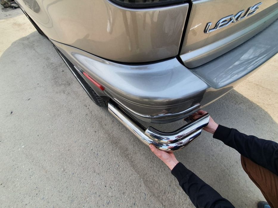 Задняя дуга/клыки Lexus Rx300