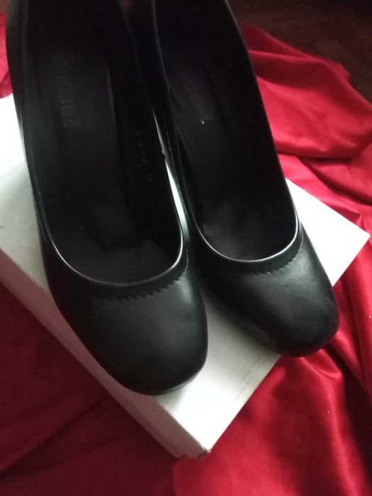 Официални обувки