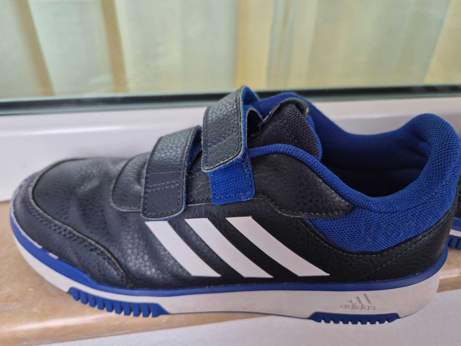 Маратонки Адидас 38 номер
