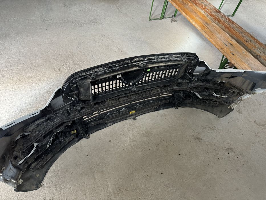 Bara fata Mercedes Glc W254