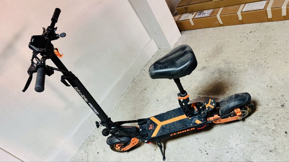 KuKirin G2 MAX Electric Scooter на ЧАСТИ или цяла