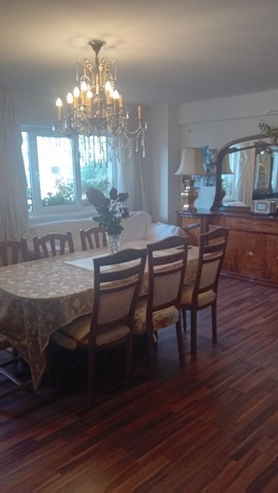 Apartament 5 camere București
