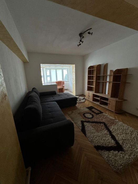 Apartament de inchiriat