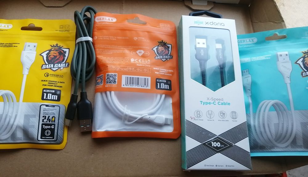 Наушники проводные