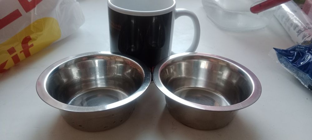 Продам стол, чашки, плойка
