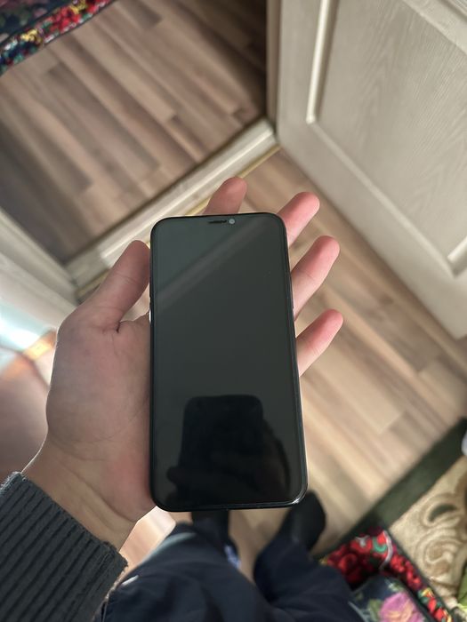 Ayfon 11 pro green