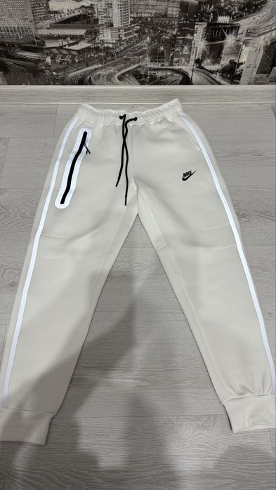 Nike tech fleece костюм