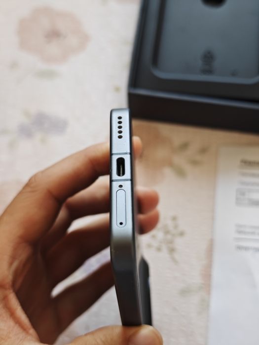 Vivo X300 512Gb без ремонта глобал