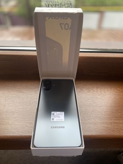 Продам samsung galaxy A07 новый