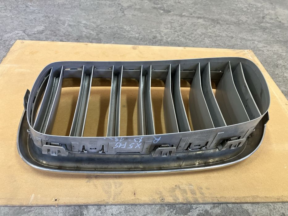 Десен бъбрек за BMW X5 F15 БМВ Х5 Ф15. 2013-2018г