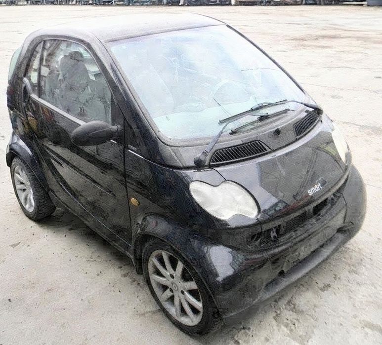 Smart Fortwo (0.6 benzina) - motor,AC,turbina, cutie automata,uși,bara,faruri,roti
