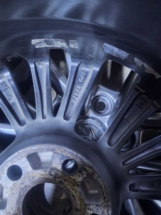 Литые диски R17 5×114.3 Toyota / Lexus