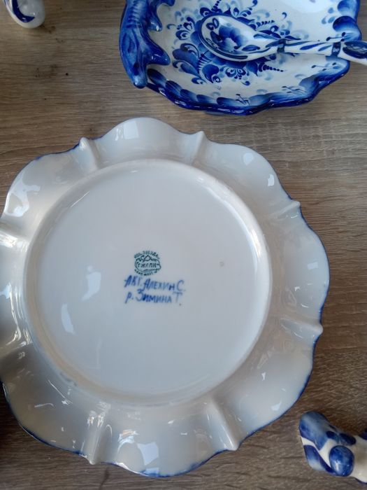 Набор посуды Гжель