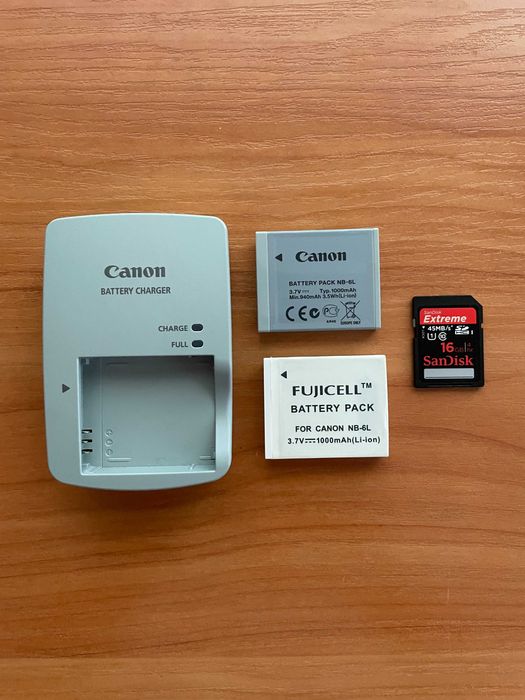 Фотоапарат Canon PowerShot SX260HS перфектно състояние