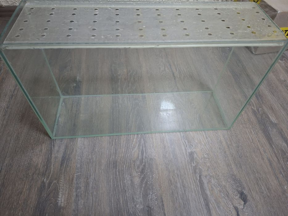 Продам аквариум 20 литров