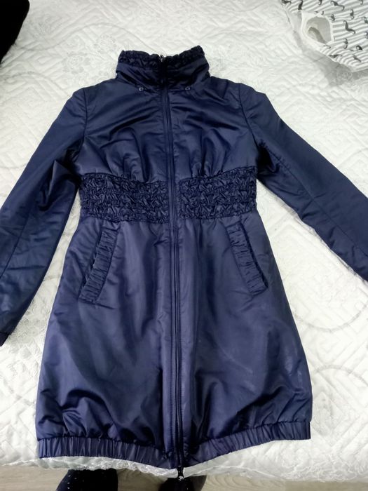 Продам женскую куртку