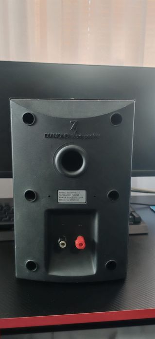 O boxă wharfedale diamonds 7