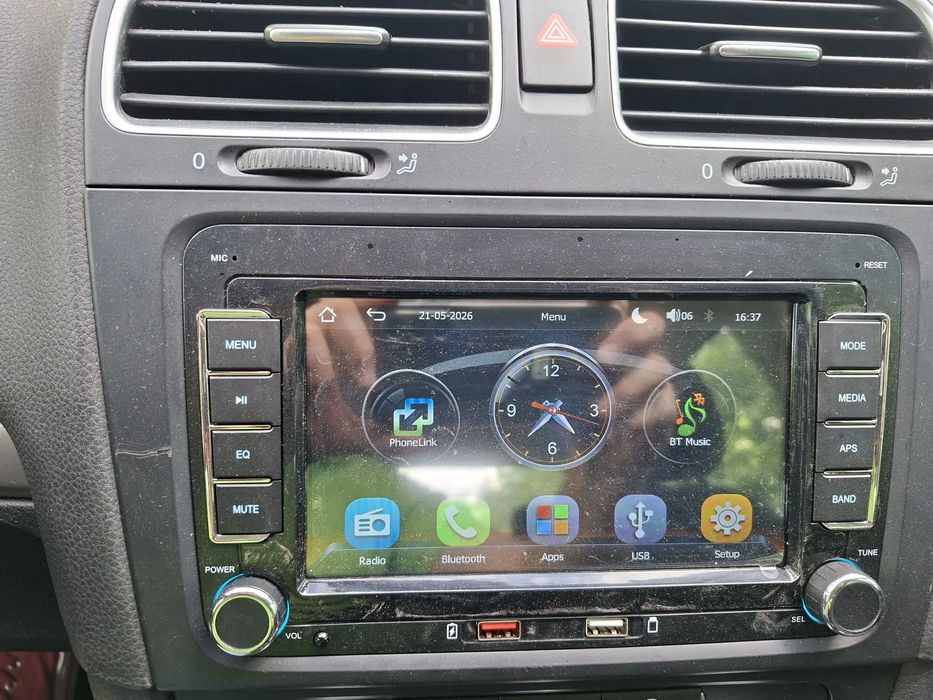 Volkswagen Golf 190.000 km , navigatie RAR efectuat!
