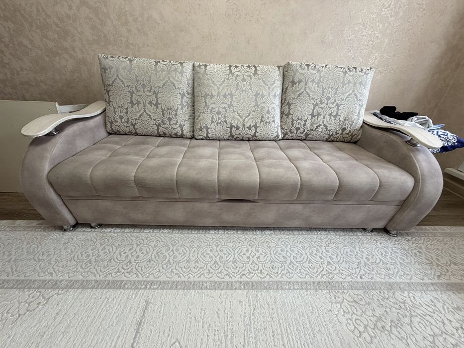 Продам диван раскладной