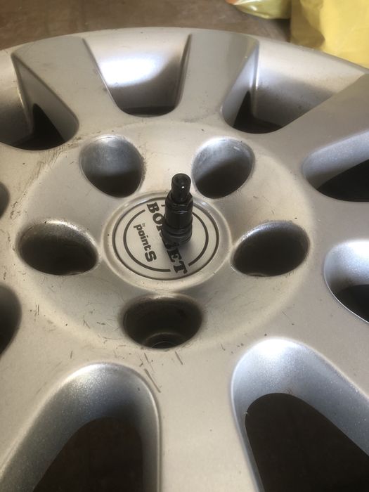 Vând 4 jante aluminiu