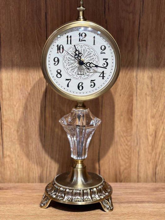 Klassik Dizayn, Soat. Классические настольные часы