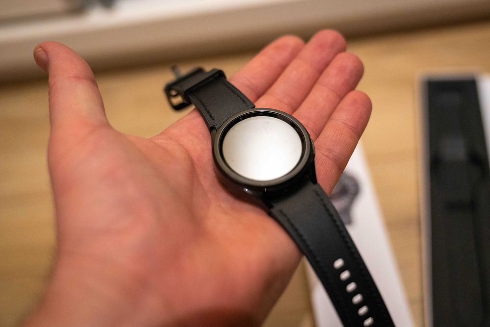 Ceas smartwatch Samsung Galaxy Watch6 Classic, 43mm, LTE, Black