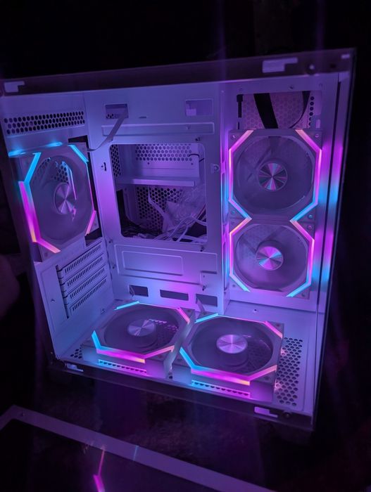 Sigilat‼️Gaming 5 ventilatoare cu telecomanda plus sursa 600w !