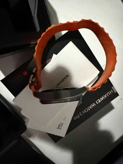 Продавам Huawei Watch 3 Pro