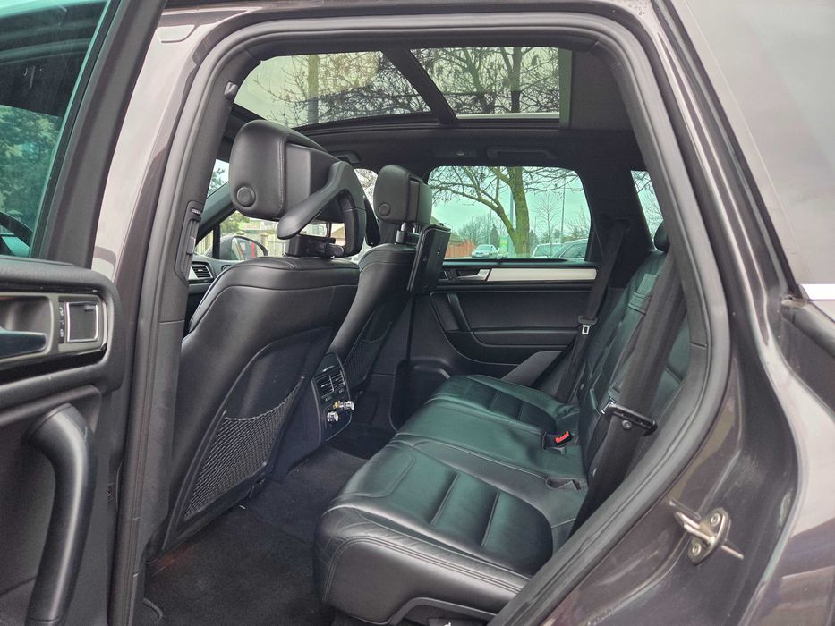 Volkswagen Touareg 2011 3.0tdi[casa] E5 DSG panoramic carlig 9990eu