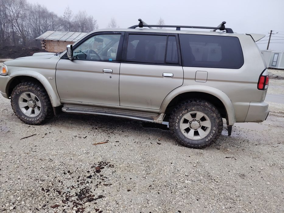 Mitsubishi pajero sport 2006 2.5