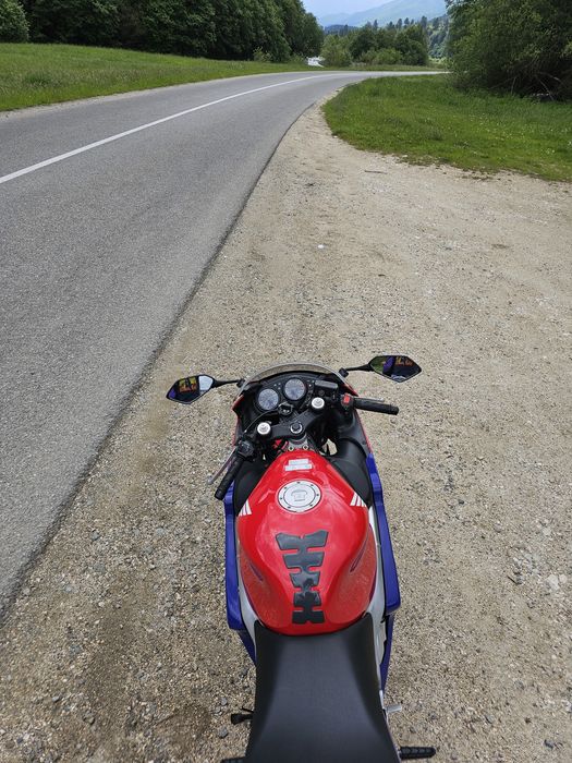 Honda cbr600f4 1999