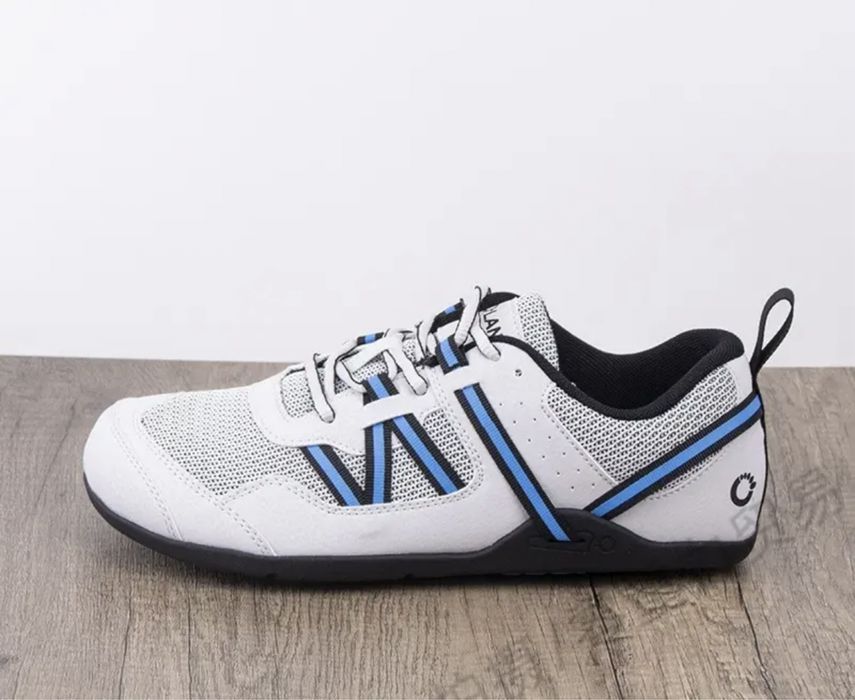 Кроссовки босоногие