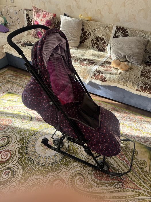 Продаются детские санки коляски