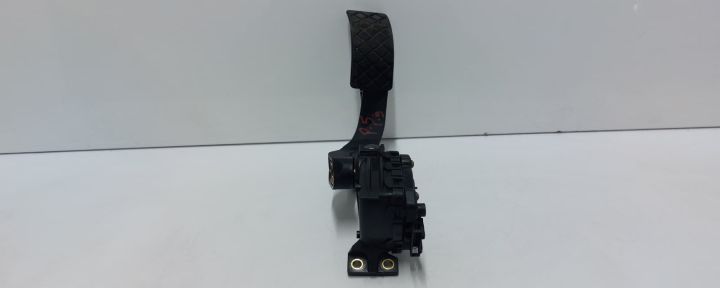 Pedala acceleratie 8d1721523 Audi A4 B5 (facelift) seria