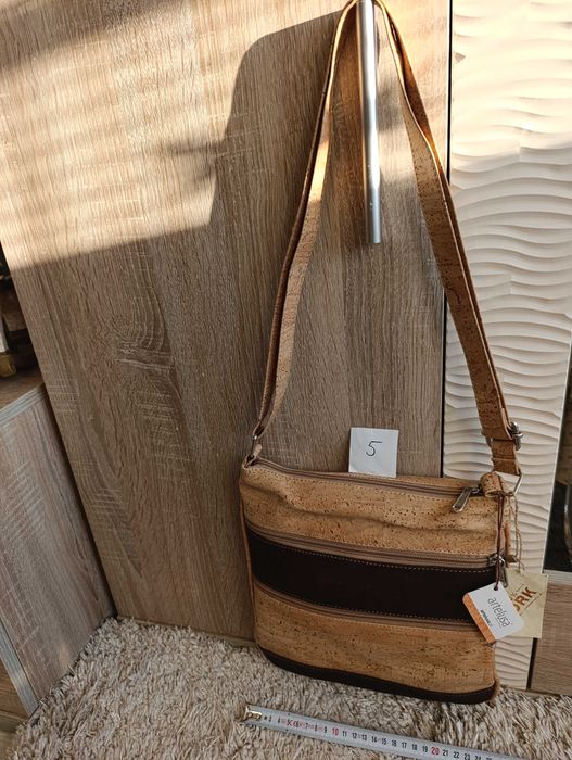 Оригинални коркови чанти и портфейли от Португалия