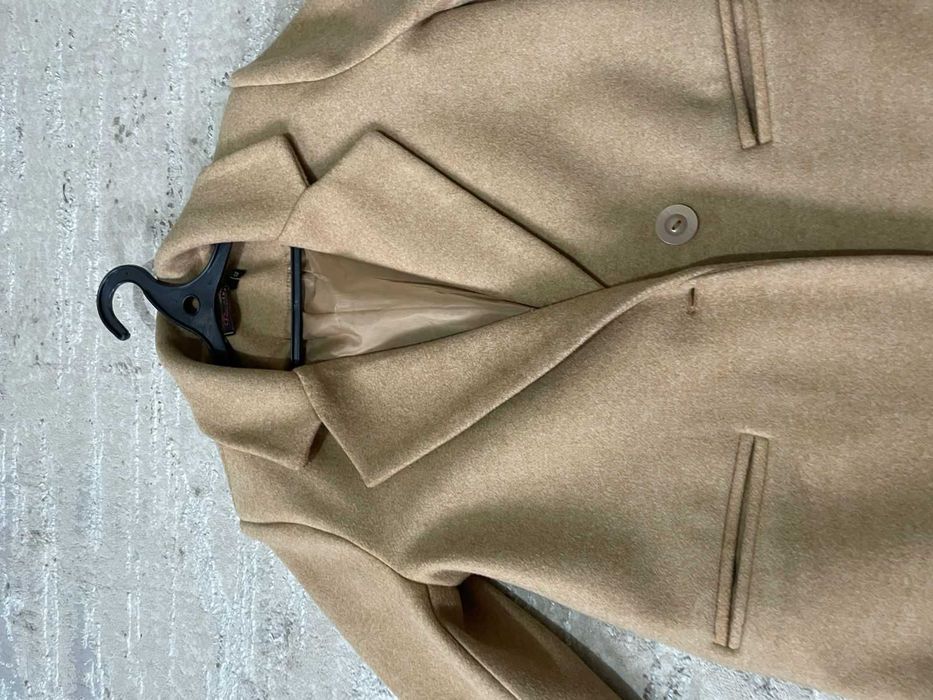 Продам женское пальто