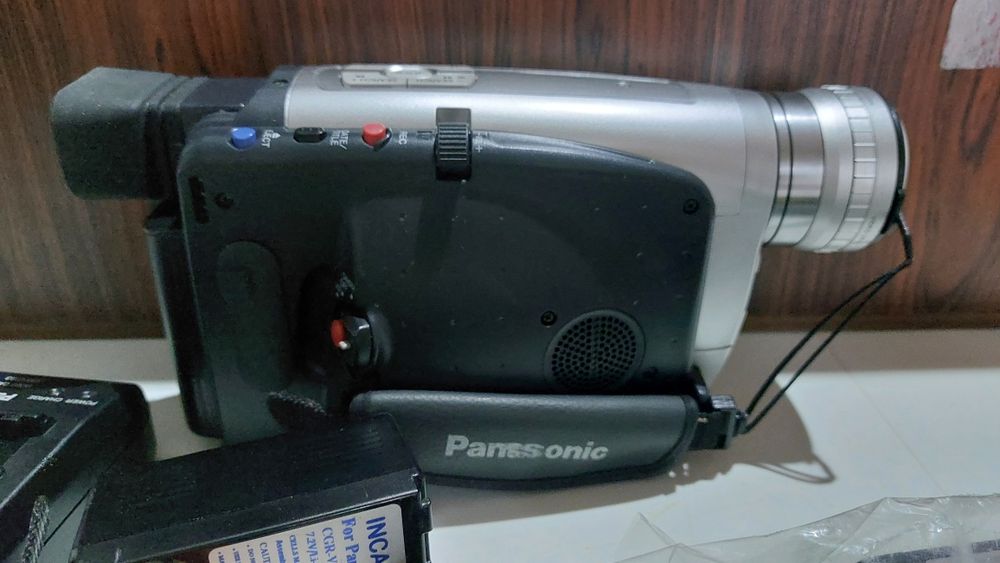 Camera panasonic nv-vz