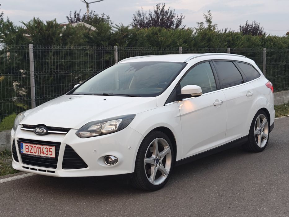 Ford Focus 150 CP Titanium | Germania | Incalzire in scaune | Jante 18" | Keyless entry