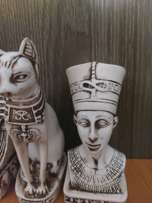 Статуэтки из Египта.