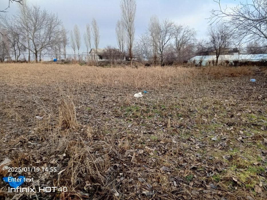 15 sotixli yer sotiladi