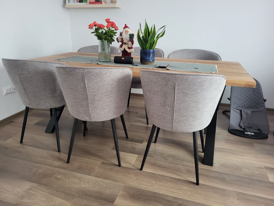 Vând 10 scaune dining