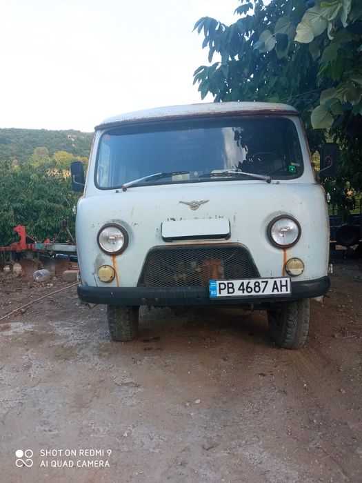 УАЗ фургон със всички документи