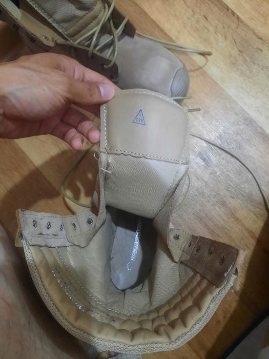 Продам берцы новый