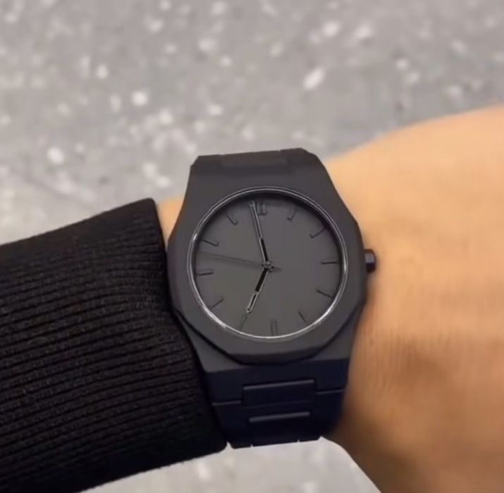 Кварцевые Часы ЧБ12381 пластик, полимер, полимерный пластик