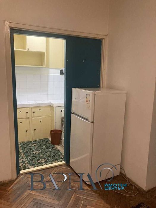 Дава се под наем Двустаен апартамент в Варна, Център - 55 кв.м за 255 € - Снимка #5